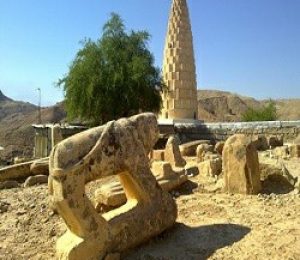 امامزاده شاه ابوالقاسم یا شاه مال بابادی در شهرستان لالی